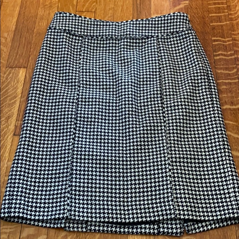 Houndstooth Banana Republic skirt sz. 2P
